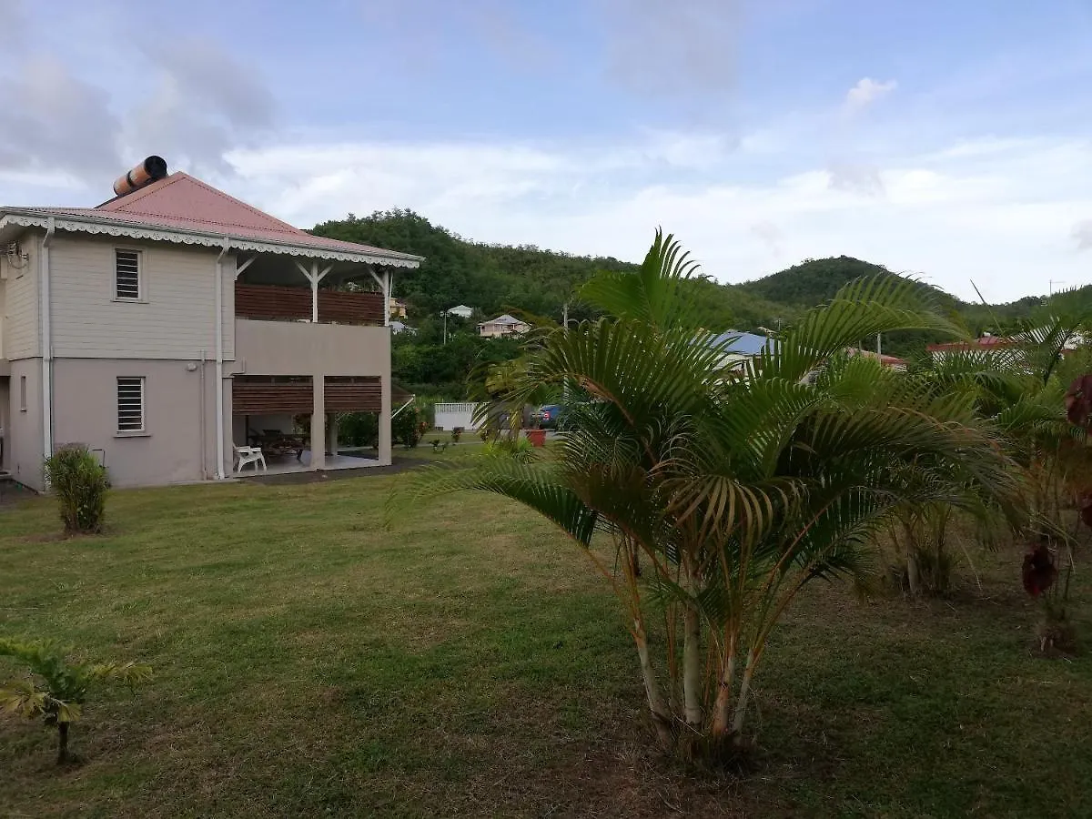 Appartement Confortable Aux Trois Ilets 85 M² Vue Montagne 레트루아질레